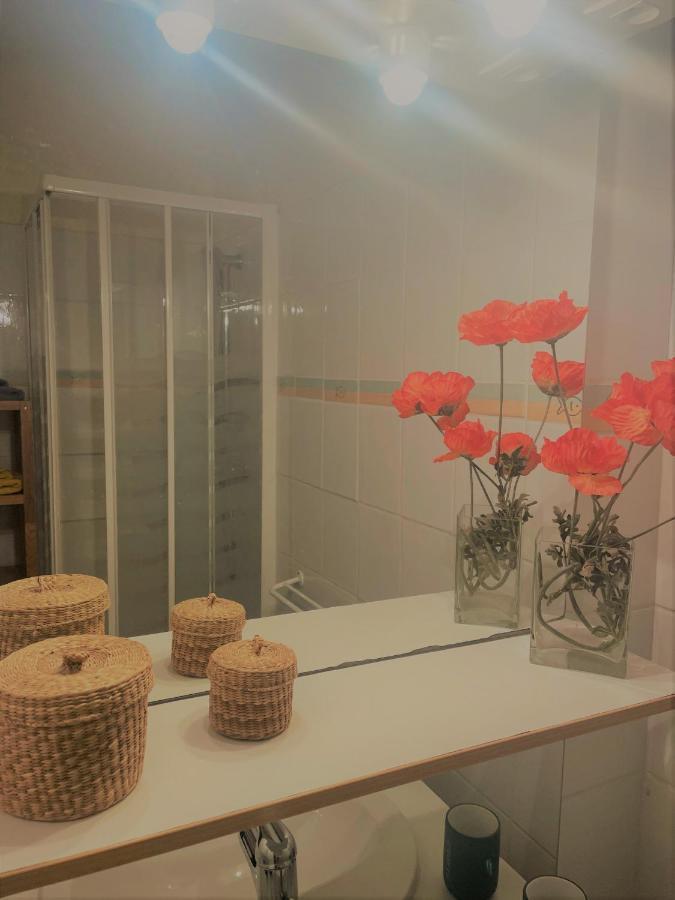 Les 12 Sables Apartment เลอลาวองดูว์ ภายนอก รูปภาพ