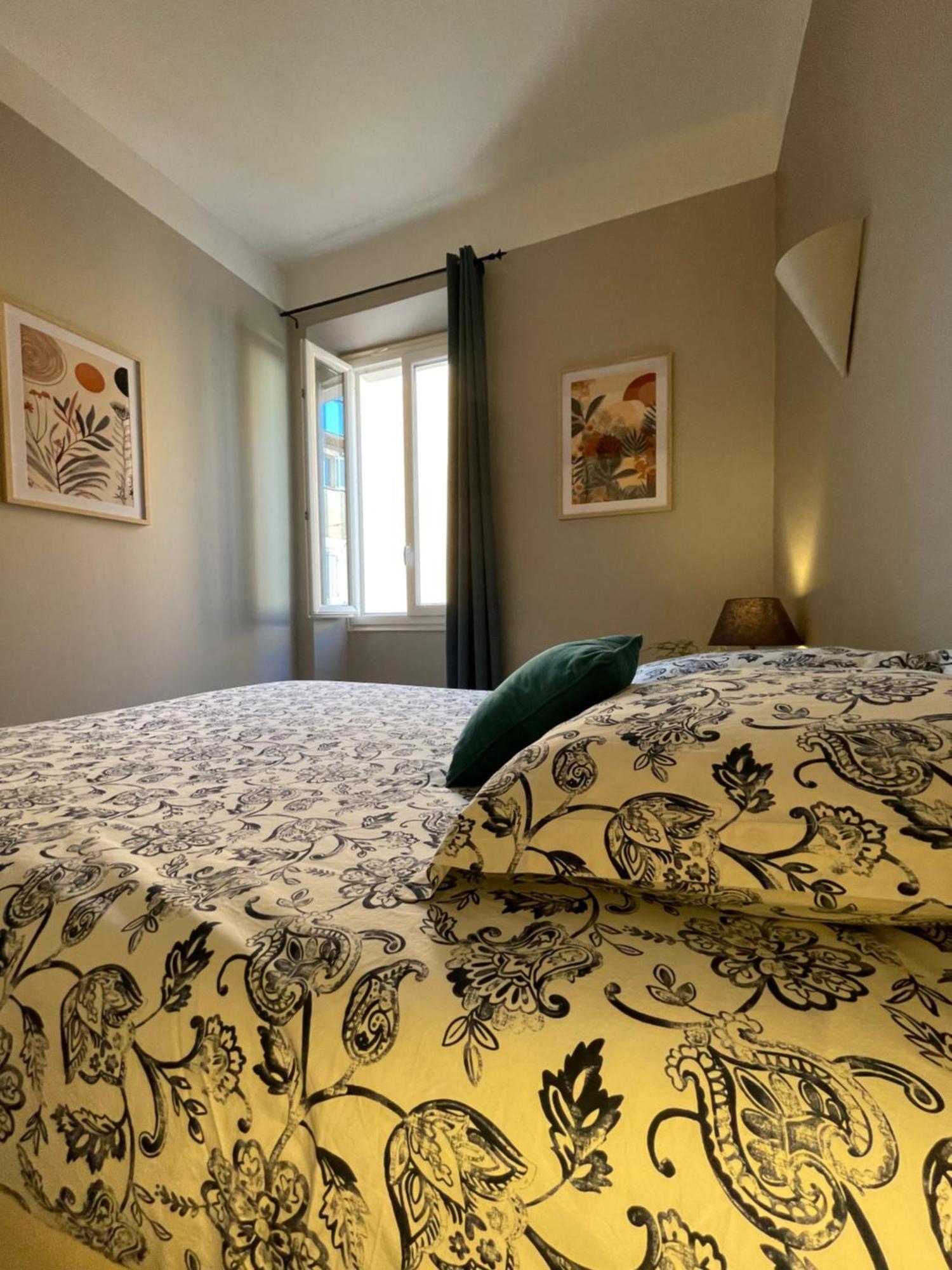 Les 12 Sables Apartment เลอลาวองดูว์ ภายนอก รูปภาพ